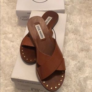 Dryzzle cognac leather sandals